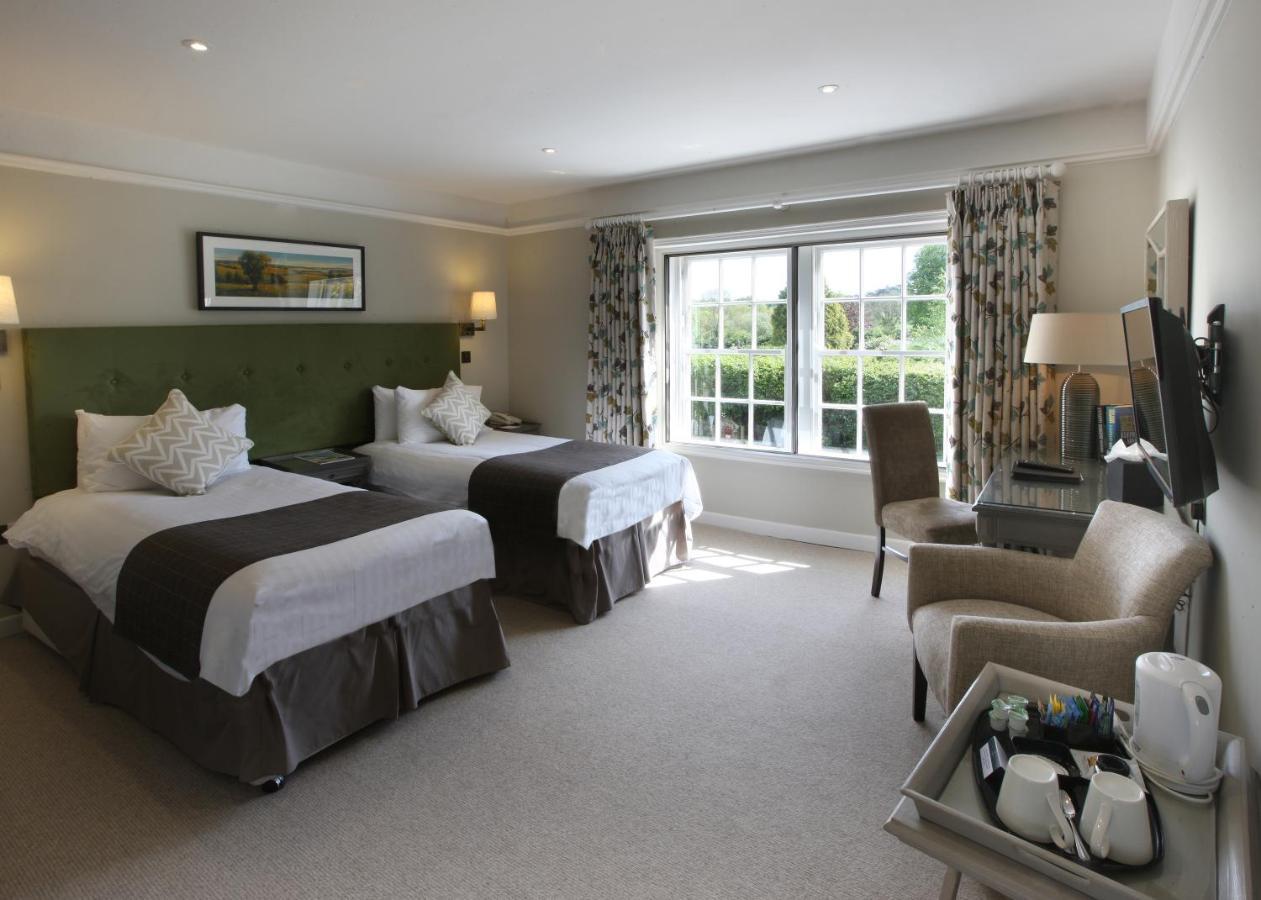 The Bell Inn Hotel Lyndhurst Εξωτερικό φωτογραφία